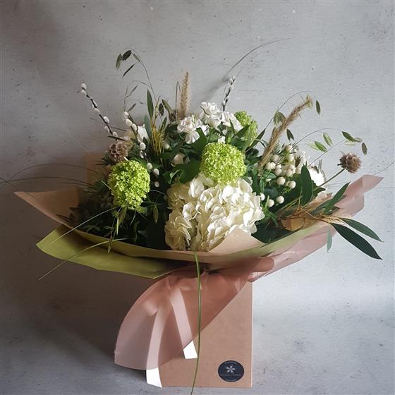 Kirsty Forever Pure Hand-Tied